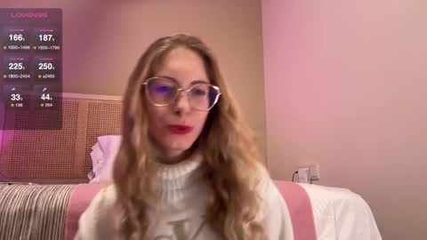 Nikki online show from 12/25/24, 08:17