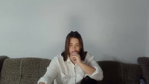 Snapshot of girl_leya chatting on 09/10/25, 07:14 girl_leya online show from 09/10/25, 07:14