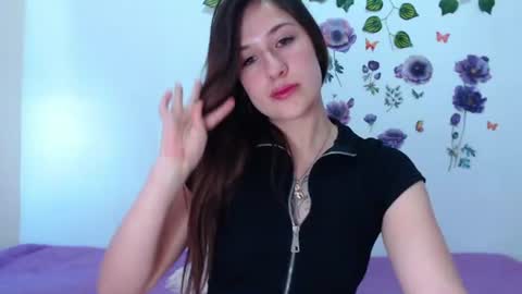 Isabella online show from 06/12/26, 09:35