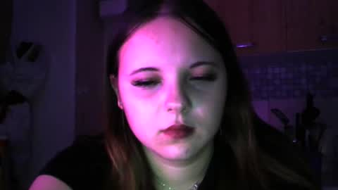 Snapshot of girl_shy07 chatting on 12/02/25, 08:04 girl_shy07 online show from 12/02/25, 08:04