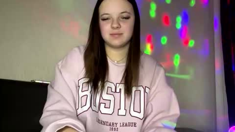 girl_shy07 online show from 02/05/26, 08:02