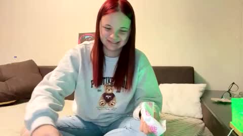 girl_shy07 online show from 04/26/26, 05:43