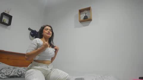 girl_sweet09 online show from 10/07/25, 10:29