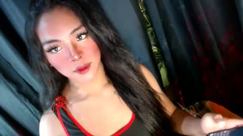 queen ronna online show from 12/18/24, 01:56