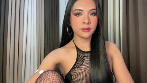 Snapshot of girlcock_dominantfucker chatting on 07/04/26, 06:03 queen ronna online show from 07/04/26, 06:03