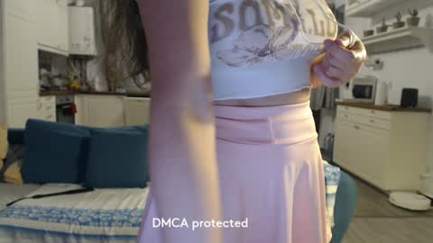 Girlfriend online show from 01/05/25, 03:45