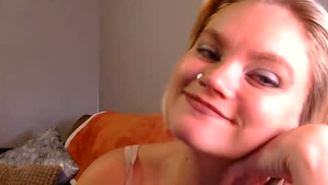 Snapshot of girlnextdoo4 chatting on 07/30/26, 08:57 girlnextdoo4 online show from 07/30/26, 08:57