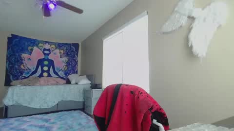 Jasmine online show from 09/25/25, 06:22