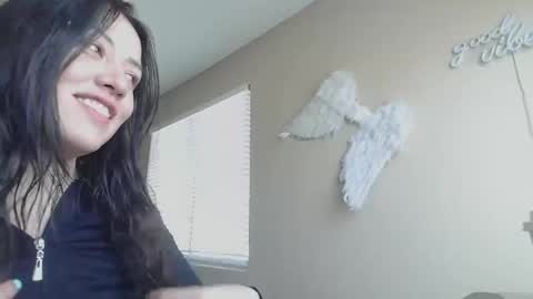 Jasmine online show from 06/06/26, 03:39