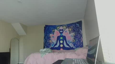 Jasmine online show from 06/17/26, 04:30