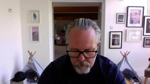 girlsandbikes online show from 04/28/26, 12:10