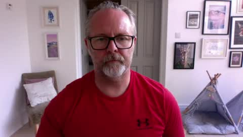 girlsandbikes online show from 08/04/26, 05:26