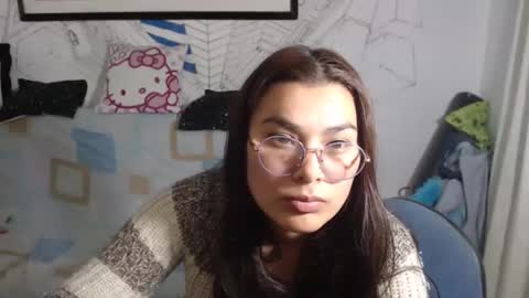 Snapshot of girlsex_hot chatting on 04/22/26, 02:47 girlsex_hot online show from 04/22/26, 02:47