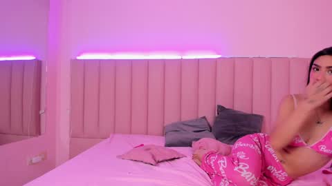 ANTONELLA BARBARA online show from 01/24/25, 01:36