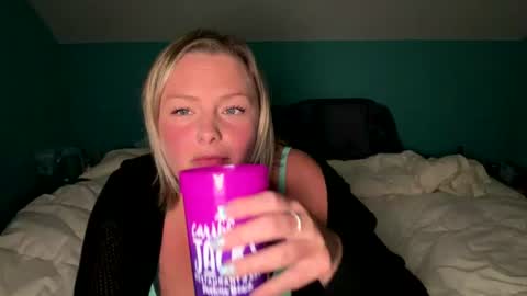 girlsjustwannahavefunnnn online show from 07/28/26, 01:56
