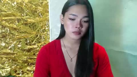 Snapshot of girlsweet_preciousxoxo chatting on 10/29/25, 05:47 Precious online show from 10/29/25, 05:47