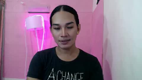 Rhaine online show from 02/02/25, 08:02