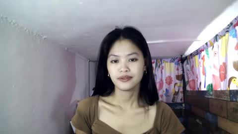 girlxfromxph online show from 12/21/25, 12:07