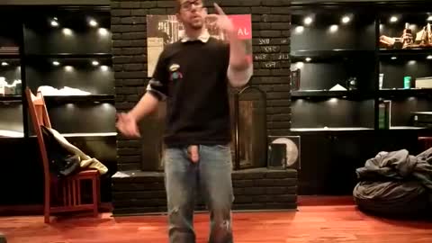 Snapshot of girthwayne chatting on 01/06/25, 10:37 croyal09 online show from 01/06/25, 10:37