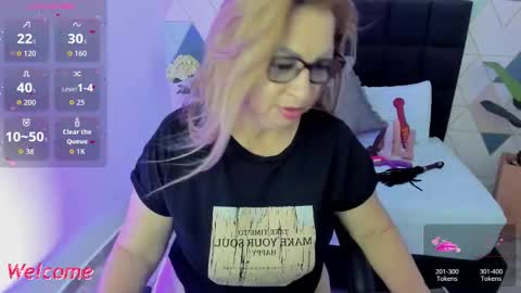 Gisella online show from 10/24/25, 02:46