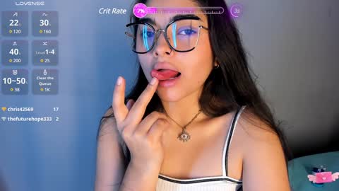     online show from 01/03/25, 03:01
