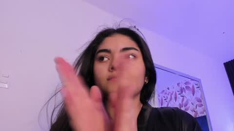     online show from 01/05/25, 06:02