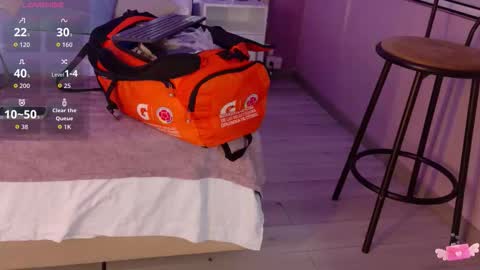     online show from 10/14/25, 10:38