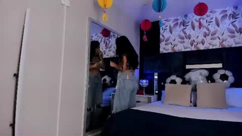     online show from 07/02/26, 09:04