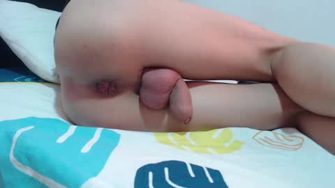 Snapshot of gisellawatsonn chatting on 10/15/25, 08:53 Gisella online show from 10/15/25, 08:53