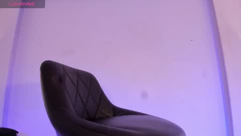 Snapshot of gisellecarteer__ chatting on 10/30/25, 08:53 gisellecarteer__ online show from 10/30/25, 08:53