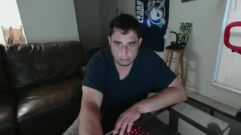 Snapshot of gitmehard008 chatting on 09/19/25, 11:44 gitmehard008 online show from 09/19/25, 11:44