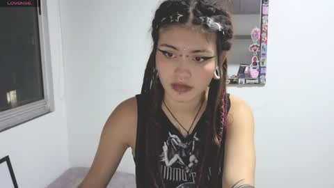 Snapshot of giulietta_mon chatting on 04/21/26, 02:15 Giulietta online show from 04/21/26, 02:15