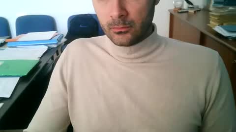 giuseppevai1 online show from 03/30/26, 10:38