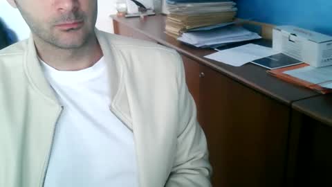 giuseppevai1 online show from 05/02/26, 09:03