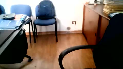 giuseppevai1 online show from 06/01/26, 08:49