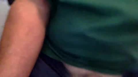 Snapshot of giutomma930394 chatting on 10/13/25, 02:17 giutomma930394 online show from 10/13/25, 02:17