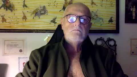 Snapshot of giutomma930394 chatting on 10/26/25, 11:31 giutomma930394 online show from 10/26/25, 11:31