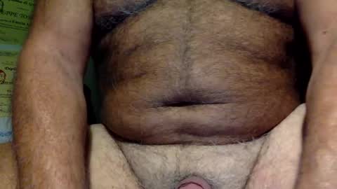 Snapshot of giutomma930394 chatting on 11/16/25, 11:32 giutomma930394 online show from 11/16/25, 11:32