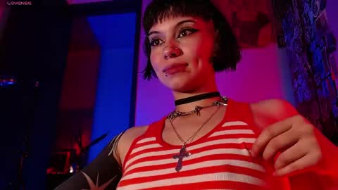 Nice to meet you my name is Heyli  online show from 06/05/26, 05:36