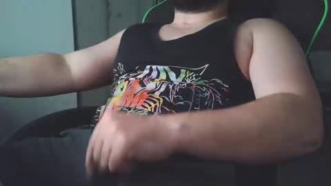 JuicyThickkkDaddy online show from 12/03/24, 09:00