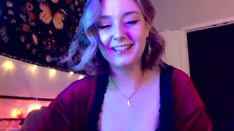 givemesweetdreams online show from 03/04/25, 01:23