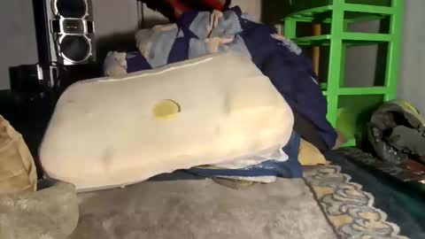 Snapshot of givr6inches chatting on 09/21/25, 12:56 e-Bizl online show from 09/21/25, 12:56