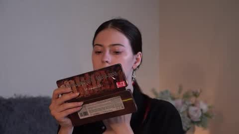 Agness online show from 09/25/25, 11:36