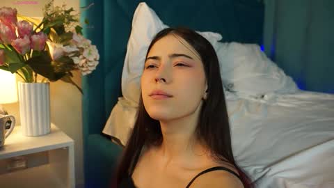 Agness online show from 11/04/25, 03:22