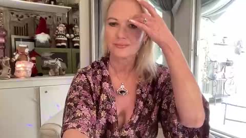 Gl1tter Barbie online show from 11/24/25, 11:10