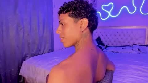 Snapshot of glader_guy chatting on 10/02/25, 09:44 only for you bby online show from 10/02/25, 09:44