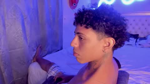 Snapshot of glader_guy chatting on 10/17/25, 10:56 only for you bby online show from 10/17/25, 10:56