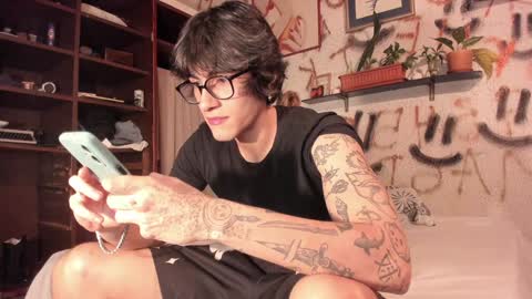 edward online show from 12/20/24, 02:08