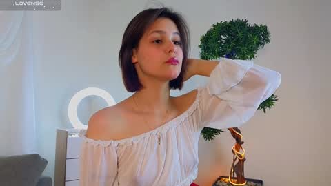 Michelle online show from 02/05/25, 03:02