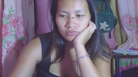 glamgoddess23 online show from 12/18/25, 02:28